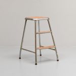 464801 Stool